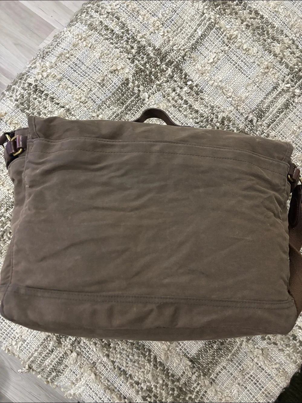 J. CREW MENS ABINGDON BRIEFCASE MESSENGER LAPTOP BAG BROWN KHAKI LEATHER